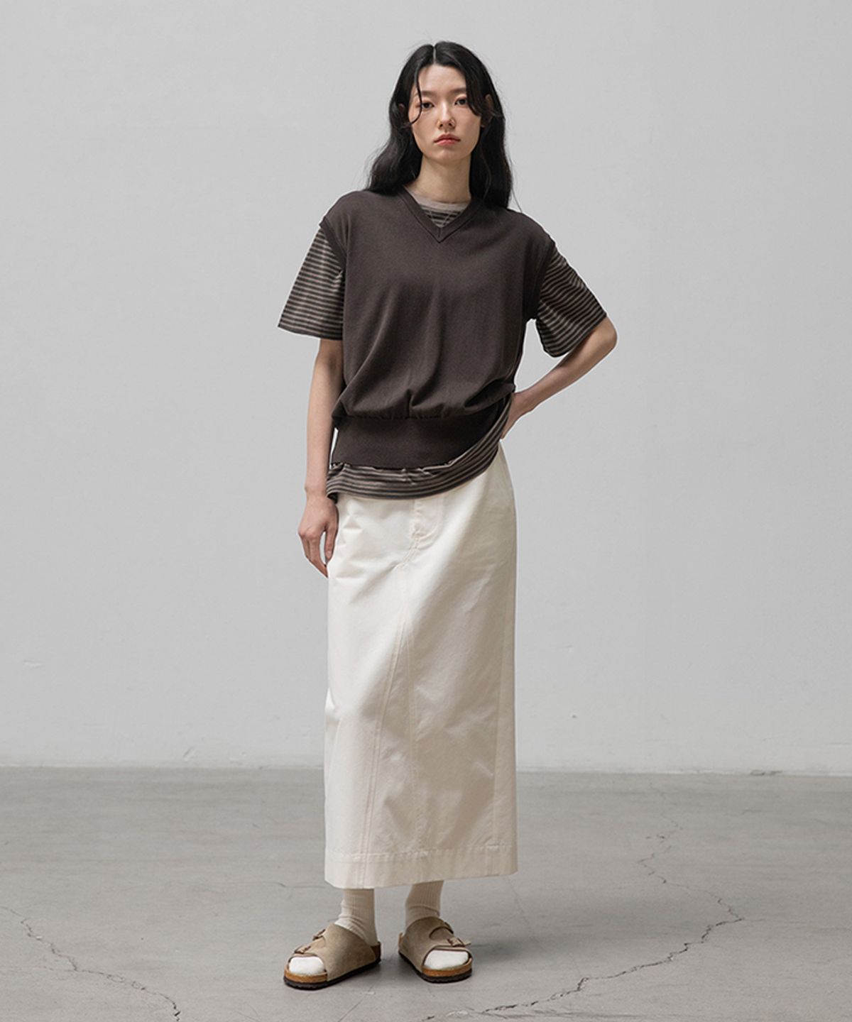 어나더오피스 우먼(ANOTHER OFFICE WOMEN) w. Layer Silk Knit Vest (Pewter)
