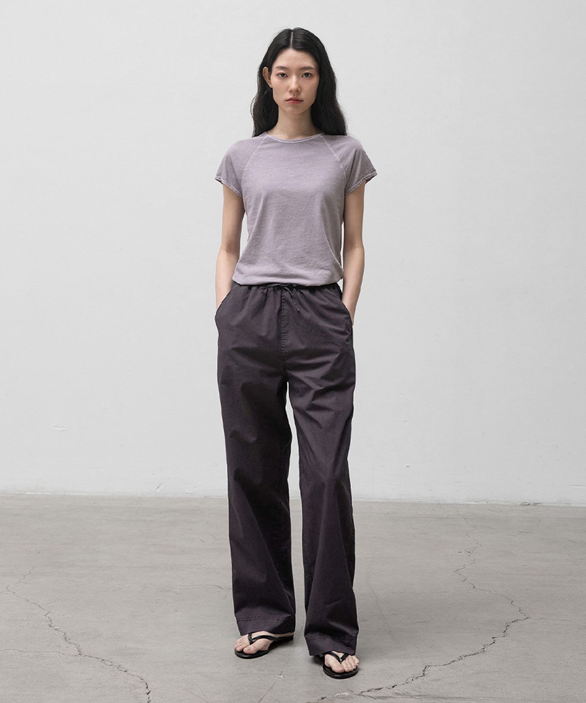 어나더오피스 우먼(ANOTHER OFFICE WOMEN) w. Drawstring Easy Pants (Sumi)
