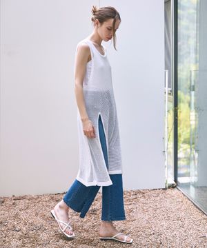 사이드 슬릿 롱 메쉬 뷔스티에