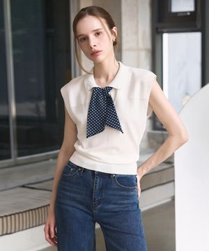 도트 리본 포인트 슬리브리스 니트 탑