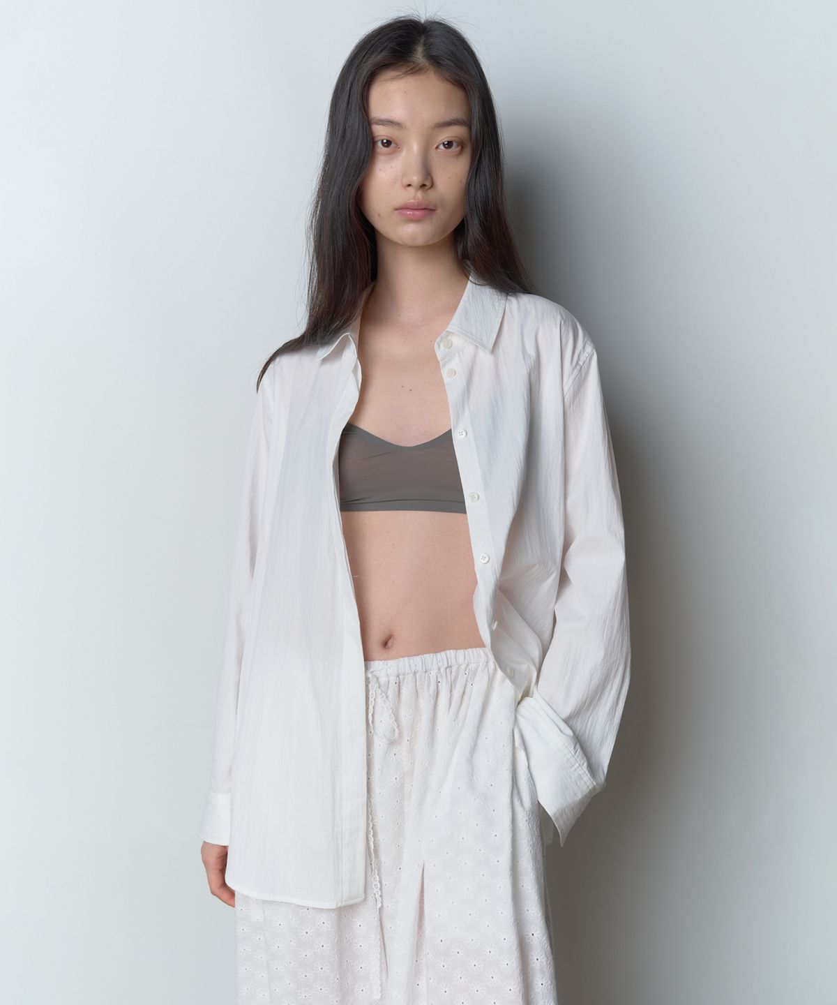보프(VOEF) 올리 릴렉스드 코튼 나일론 셔츠 (아이보리)