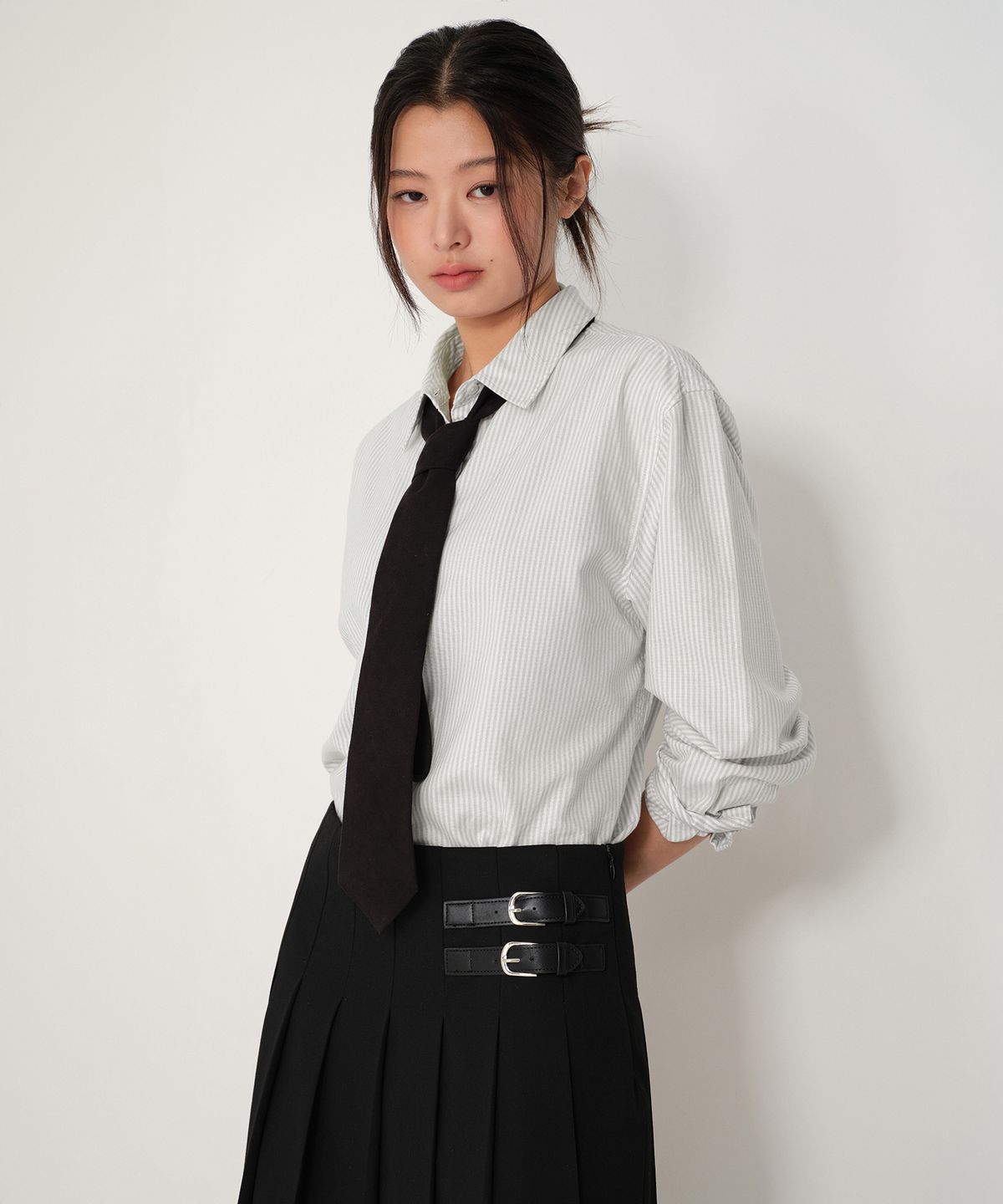 무신사 스탠다드 우먼(MUSINSA STANDARD WOMAN) 우먼즈 스트라이프 릴렉스드 옥스포드 셔츠 [화이트/그레이]