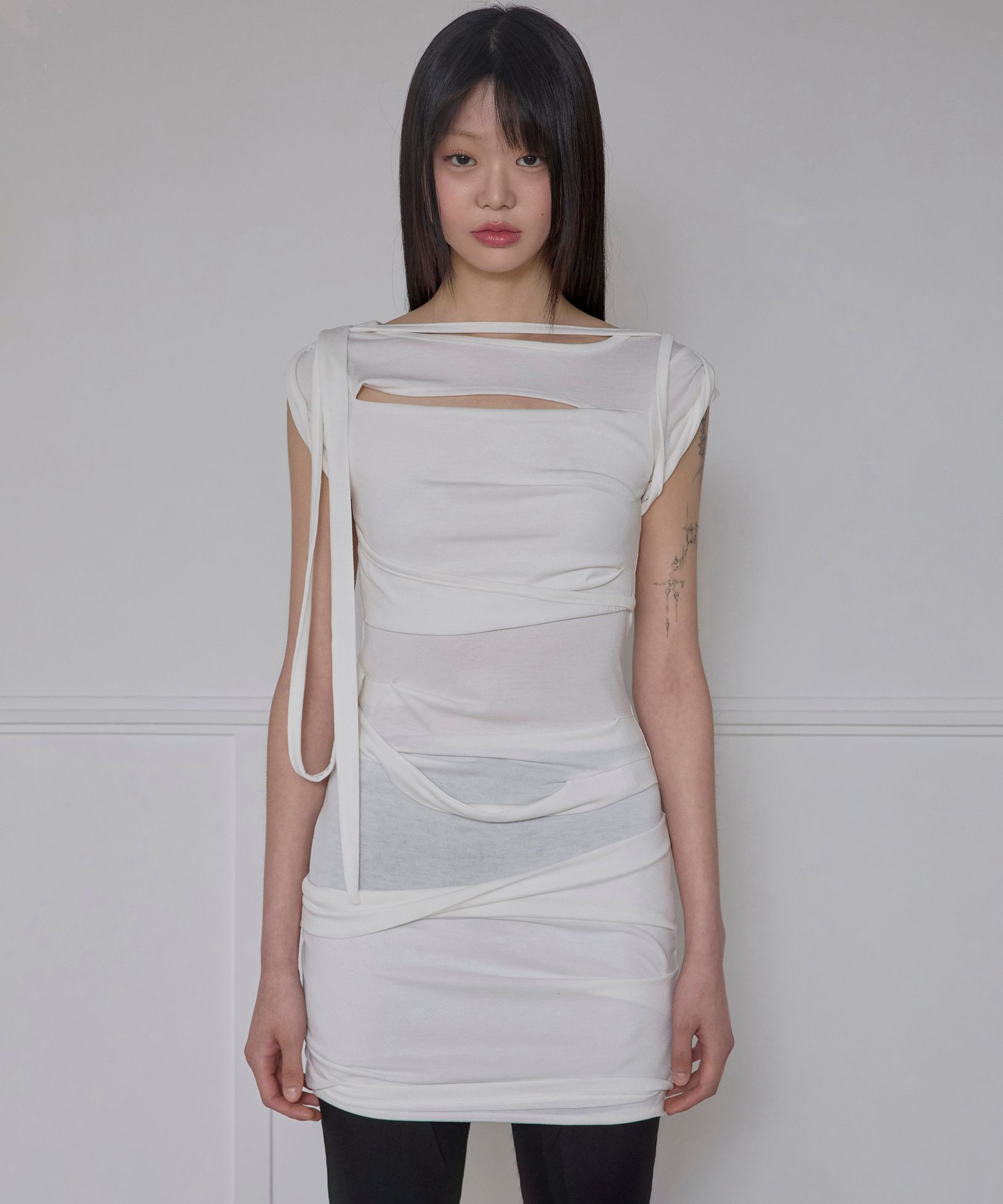 ●FLARE UP● Asymmetrical Draped Strap Roll-Up Dress (3色) MUSINSA | FLAREUP Asymmetrical Draped Strap Roll-Up Dress