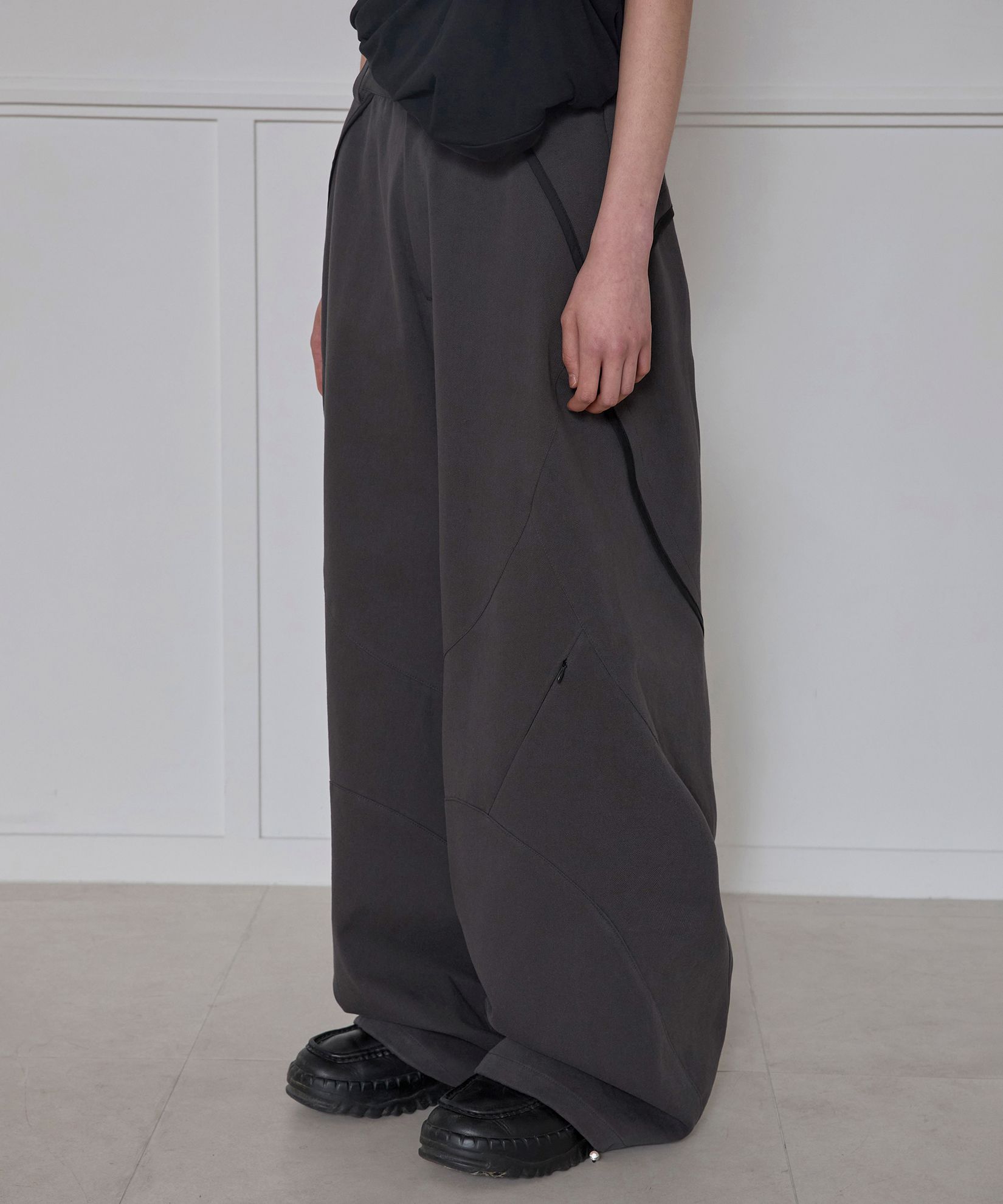 スラックス ladmusician 20ss asymmetry wide pants