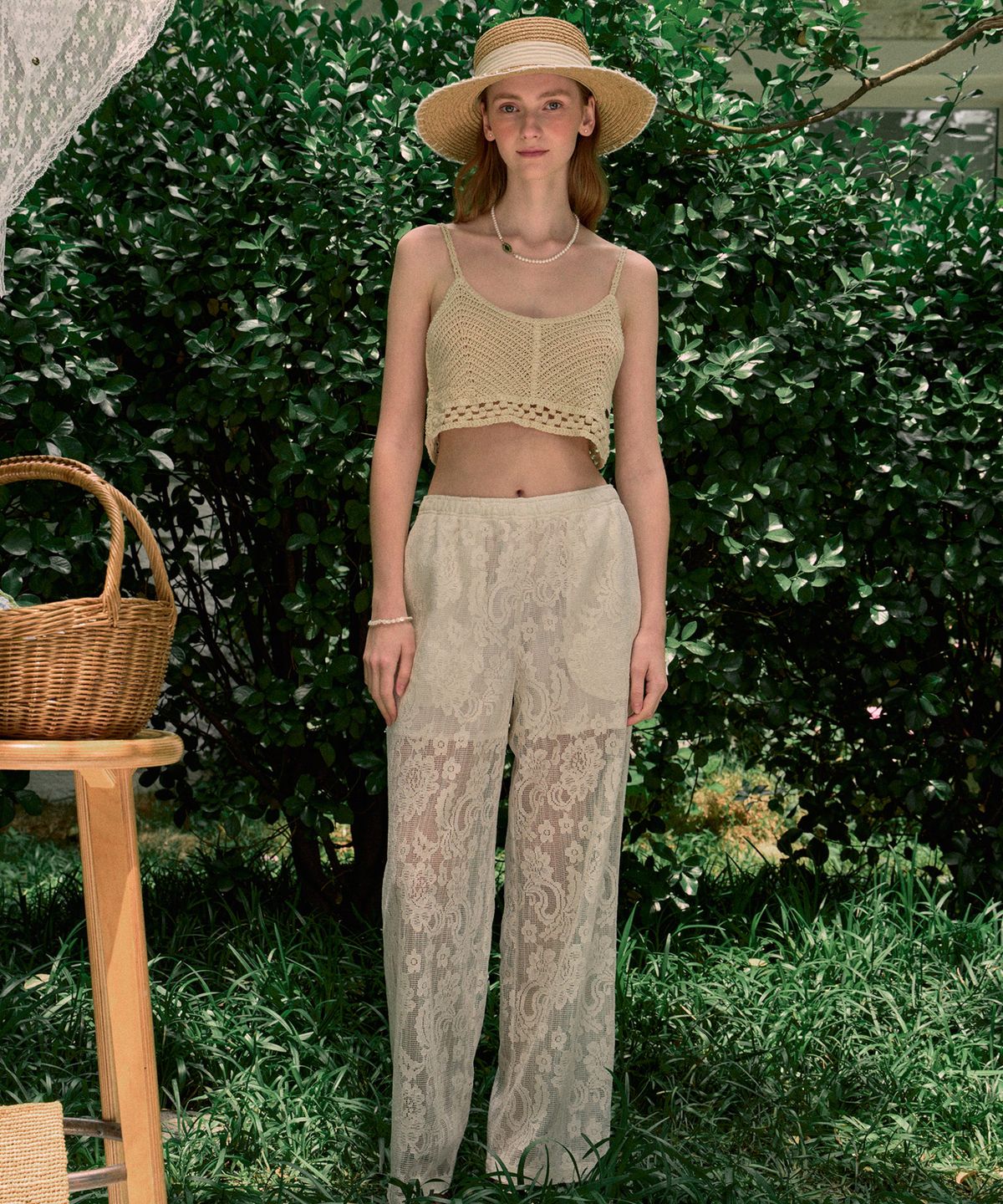 논로컬(NONLOCAL) Lace Embroidered Banding Pants - Ivory