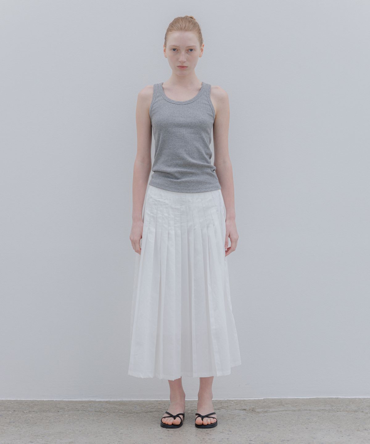 모헤(MOHAE) Sasha pleats skirt _ white