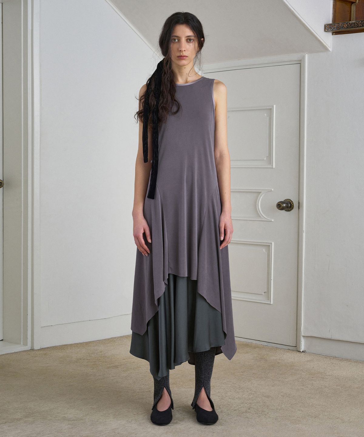 시메트릭 퍼센트(SYMMETRICPERCENT) Unbalance Hool Dress / Charcoal