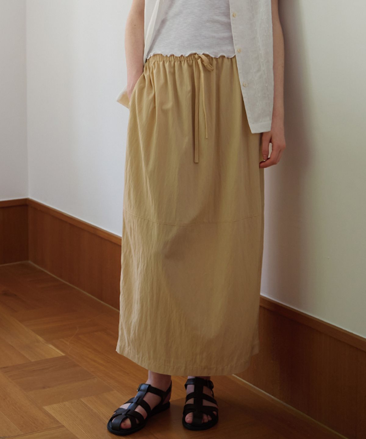 벗튼(BUT'TON) Banding Midi Skirt (Butter)