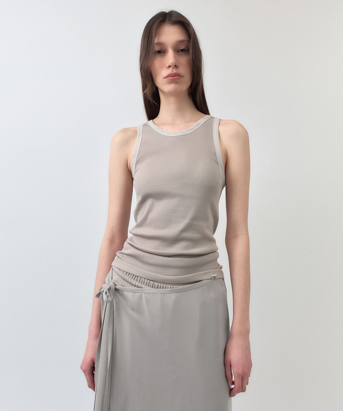 시메트릭 퍼센트(SYMMETRICPERCENT) Chiffon Rib Jersey Sleeveless / Beige