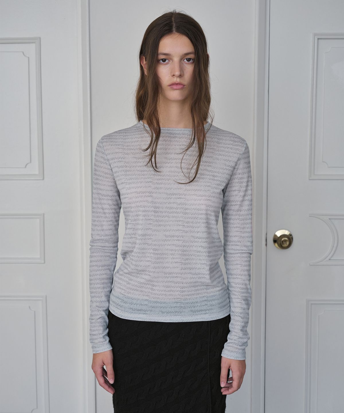 시메트릭 퍼센트(SYMMETRICPERCENT) Drawing Graphic Long Sleeve / Ash Ivory