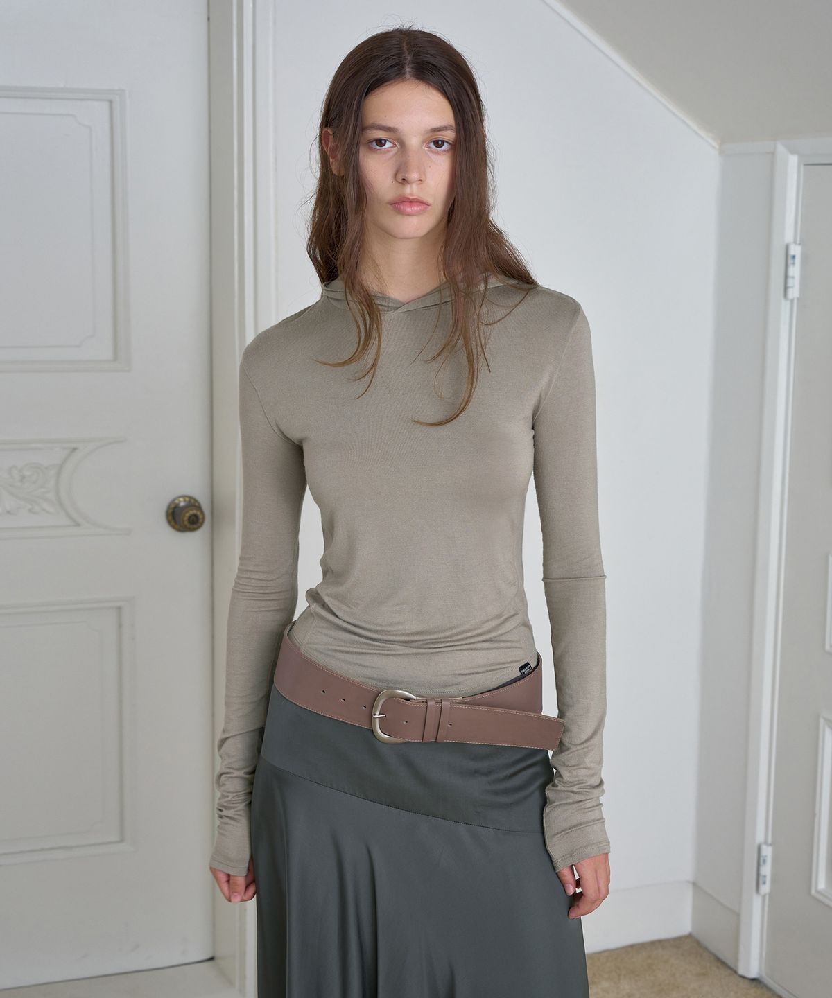 시메트릭 퍼센트(SYMMETRICPERCENT) Comfort Slim Hoody / Beige