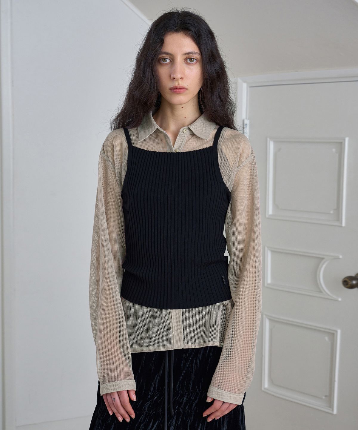 시메트릭 퍼센트(SYMMETRICPERCENT) Square Neck Knit Top / Black
