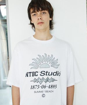 NTBC STUDIO 아치 기본 티셔츠 (화이트)