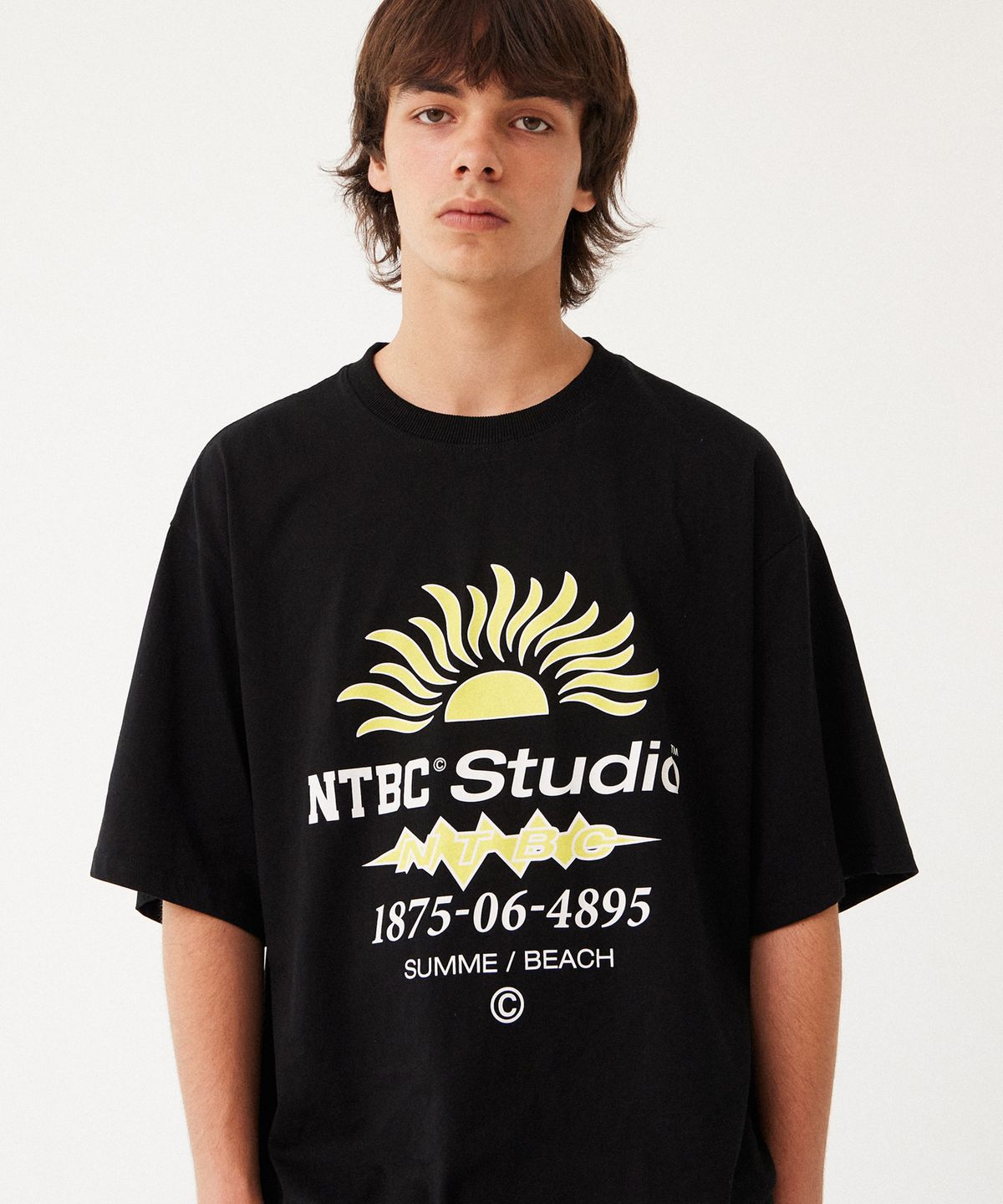 엔티비씨(NTBC) NTBC STUDIO 아치 기본 티셔츠 (블랙)