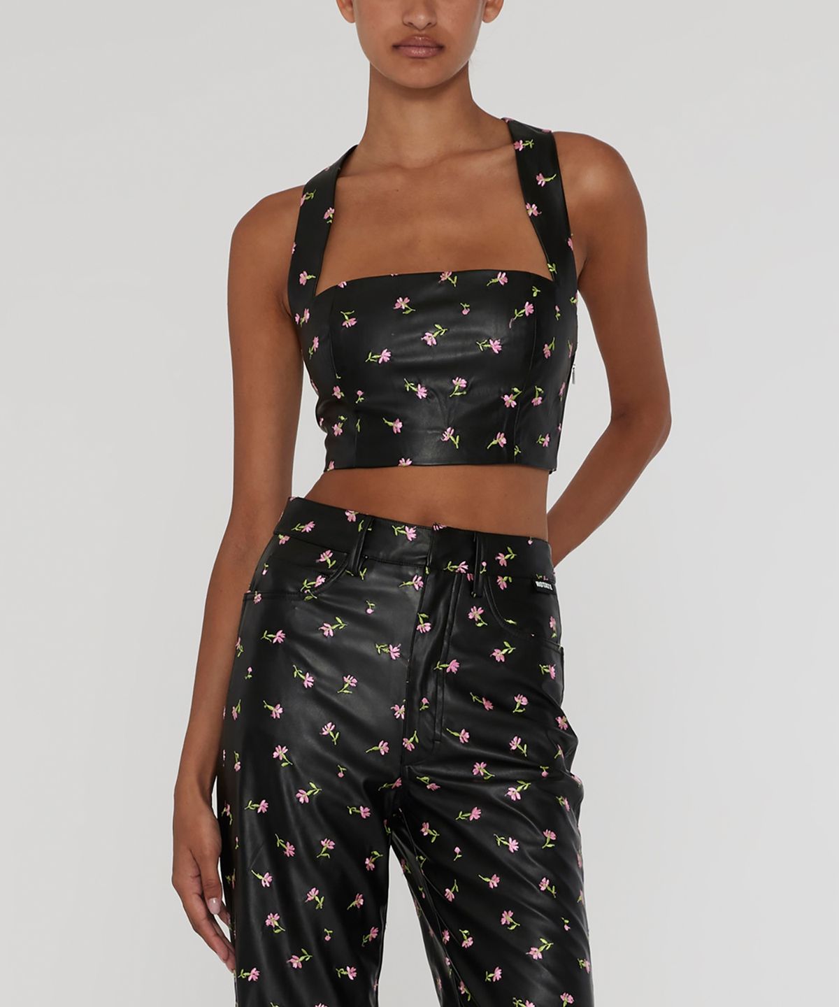 로테이트(ROTATE) (W) 프린티드 컷아웃 탑 블랙 PRINTED CUT-OUT TOP