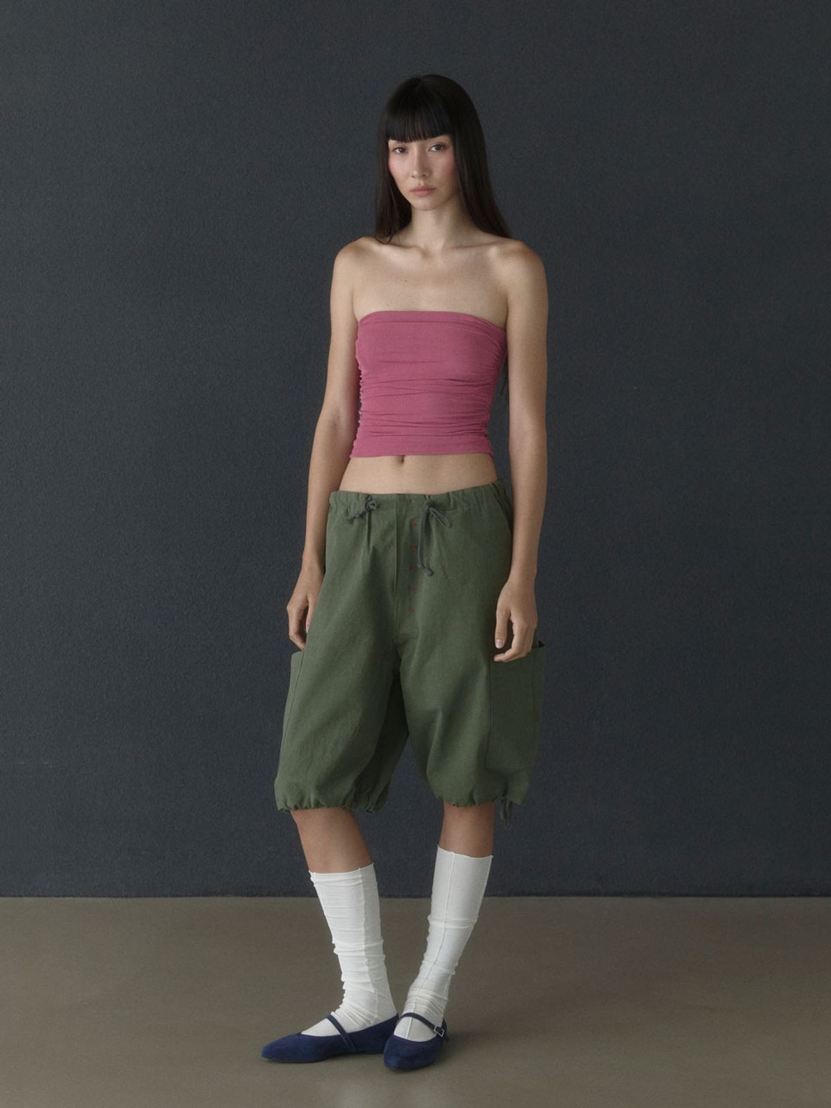 비수스(VISUS) Low Waist Cargo Shorts_Khaki