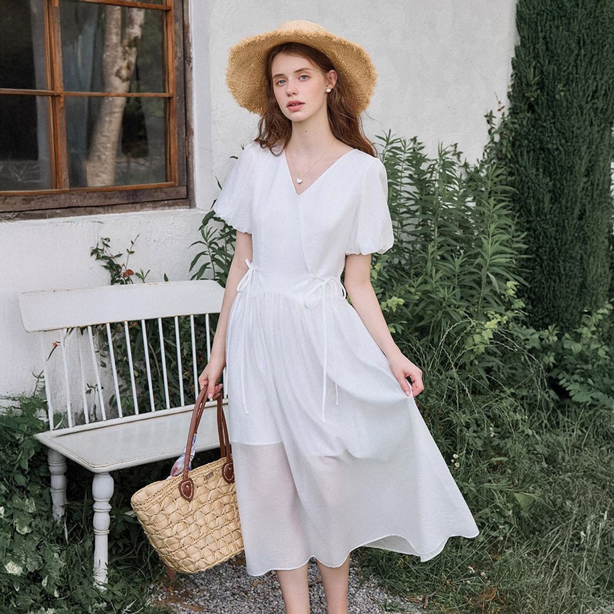 웬스데이딜라잇(WEDNESDAY DELIGHT) WD_Puff sleeve ribbon dress