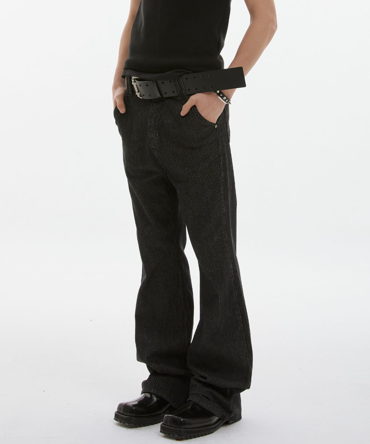 이에스씨 스튜디오(ESC STUDIO) attractive bootcut jeans (black)