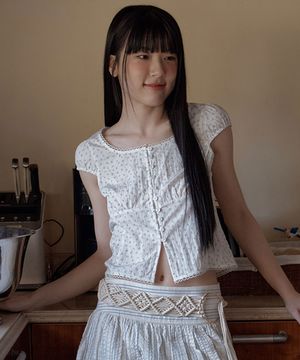 FLOWER PRINT BUTTON BLOUSE_WHITE