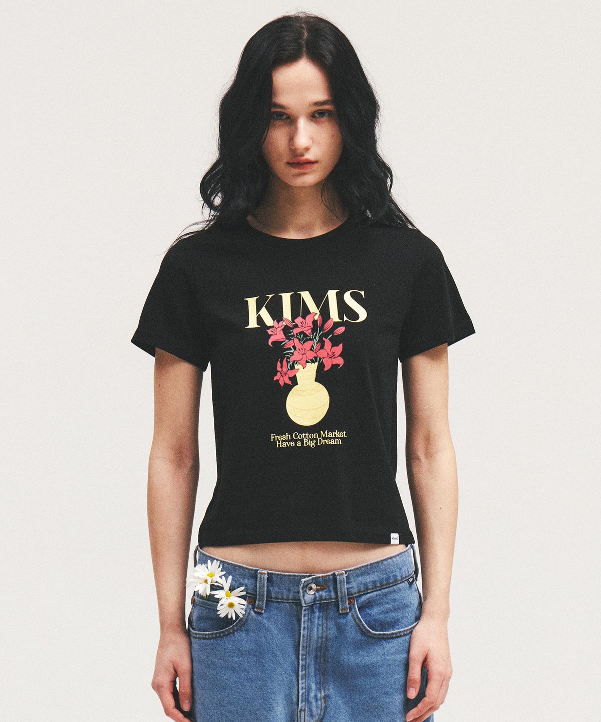 킴스 프레시 코튼 마켓(KIMS FRESH COTTON MARKET) Vase Cartoon Tee Black