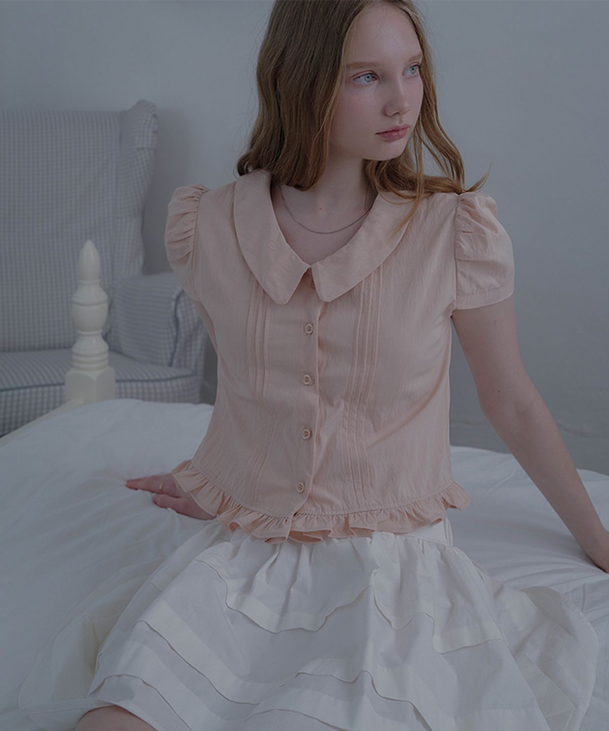 드헤베(DEHEVE) Mini Ruffle Crop Blouse [Light Pink]