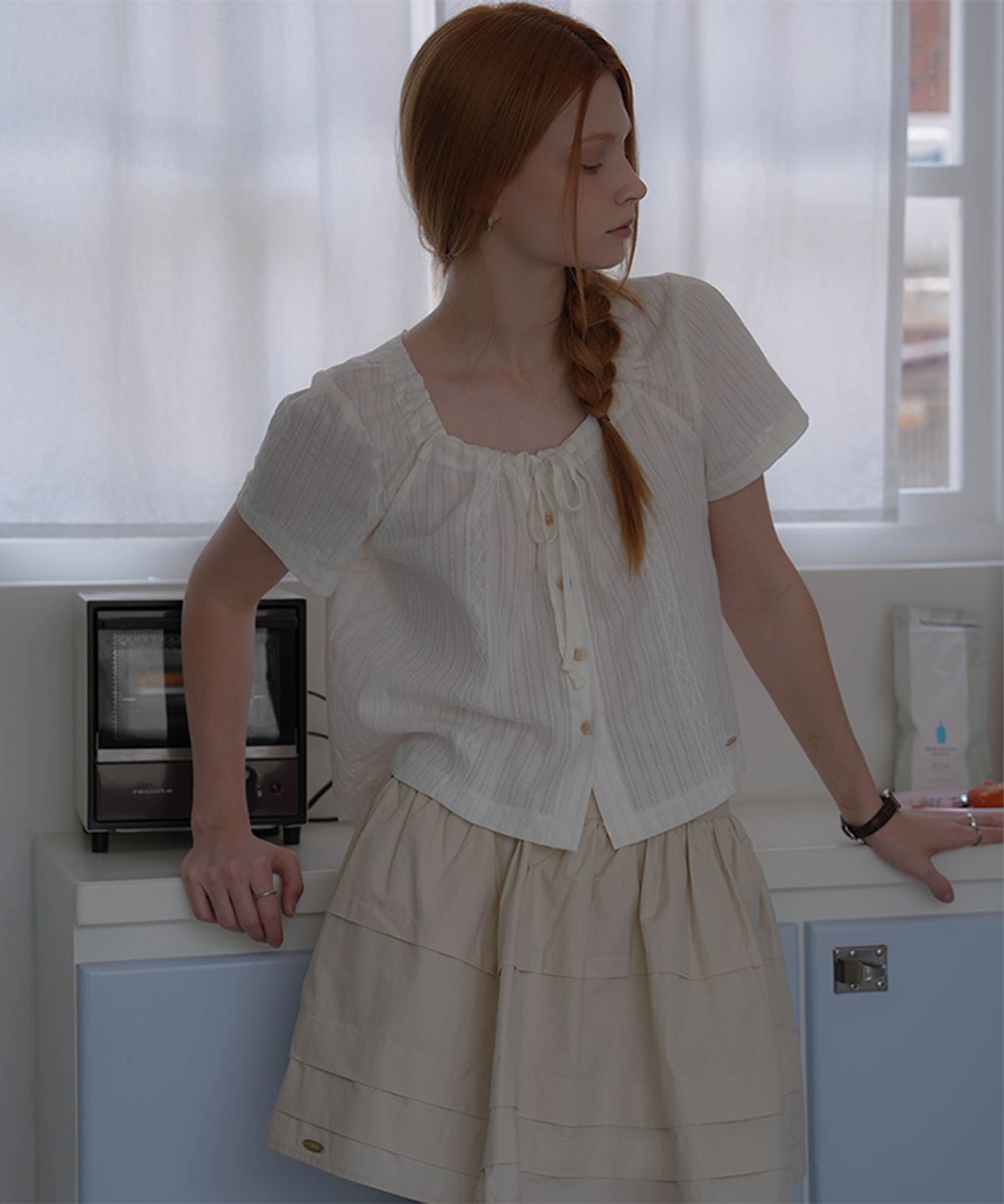 드헤베(DEHEVE) Jacquard Shirring Blouse [White]
