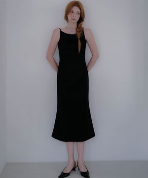 May Mermaid Silhouette Long Dress [Black]