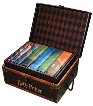 Harry Potter Hardcover Boxed Set: Books 1-7 (Trunk) (H)