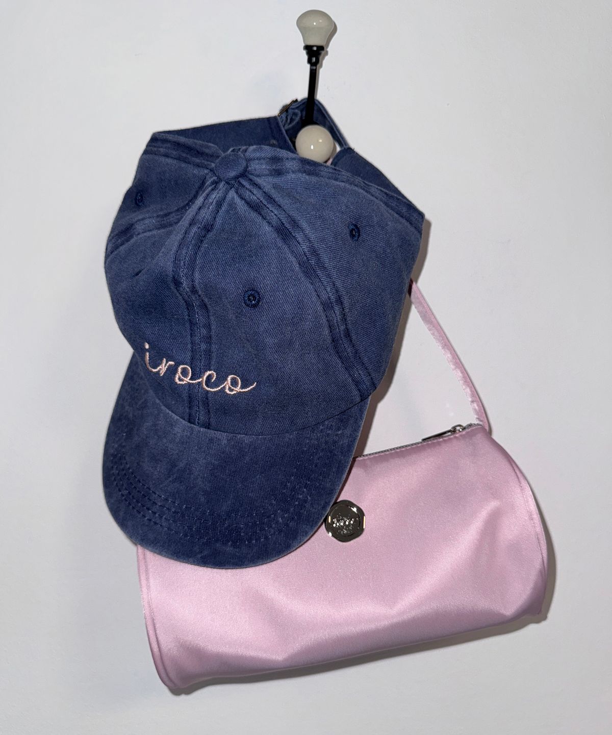 이로코(IROCO) 라운드 나일론 미니백_핑크