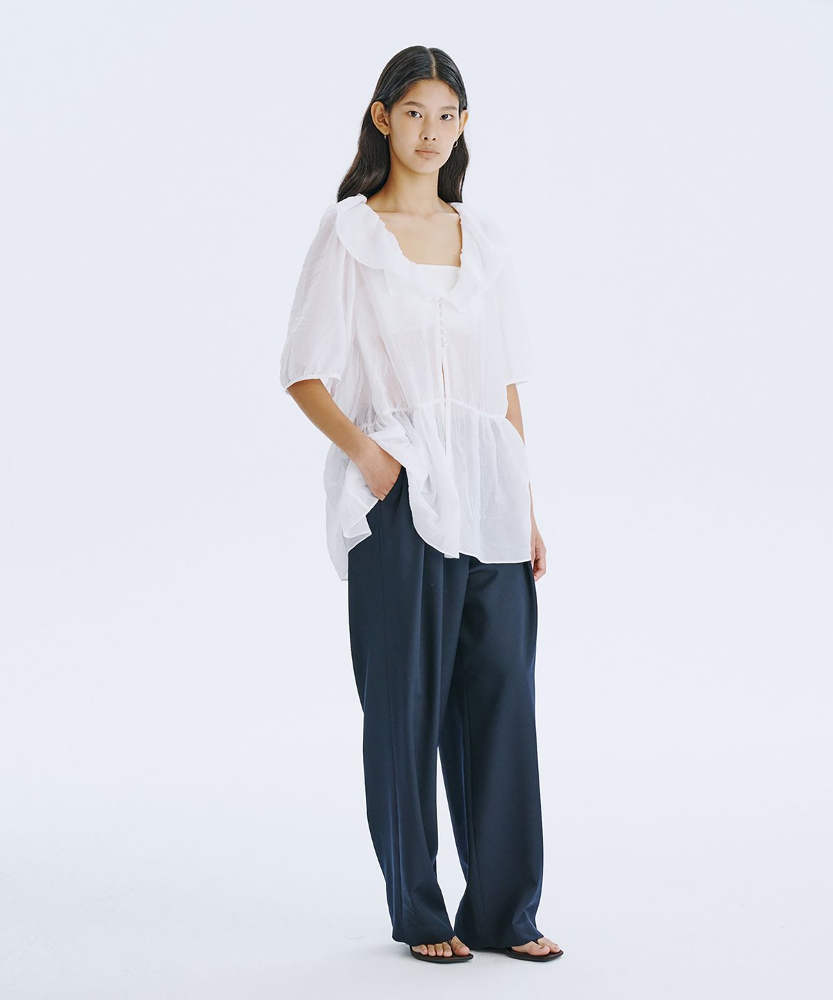 분더캄머(WNDERKAMMER) See-Through Oversized shirred blouse_White