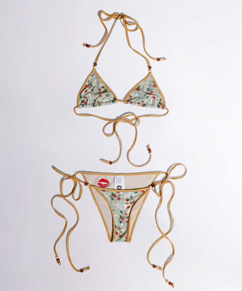 Berry Bikini Top Baby Blue