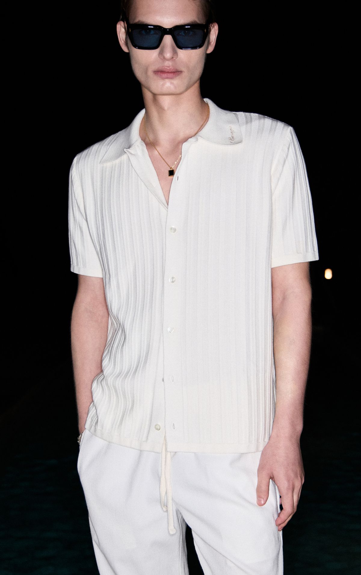 세비지(SAVAGE) Collar Knit Shirts - Ivory