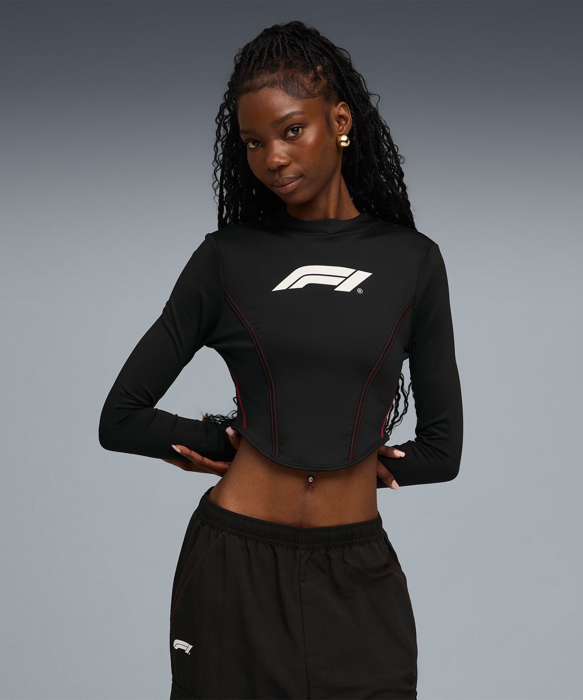 푸마(PUMA) F1 레이싱 롱슬리브 코르셋 탑 - 블랙 / 633044-01