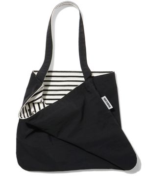 시오 리버서블 에코백_블랙스트라이프 블랙