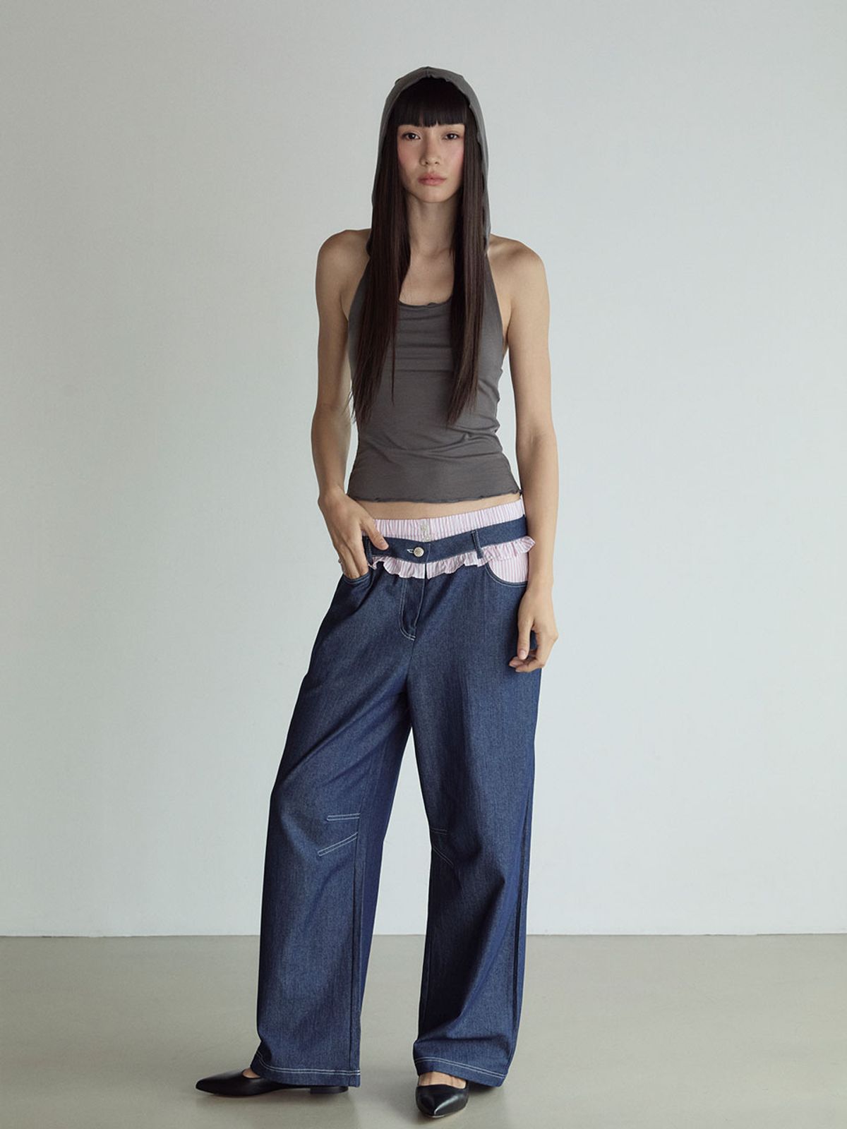 비수스(VISUS) Frill Block Pants_Deep Blue