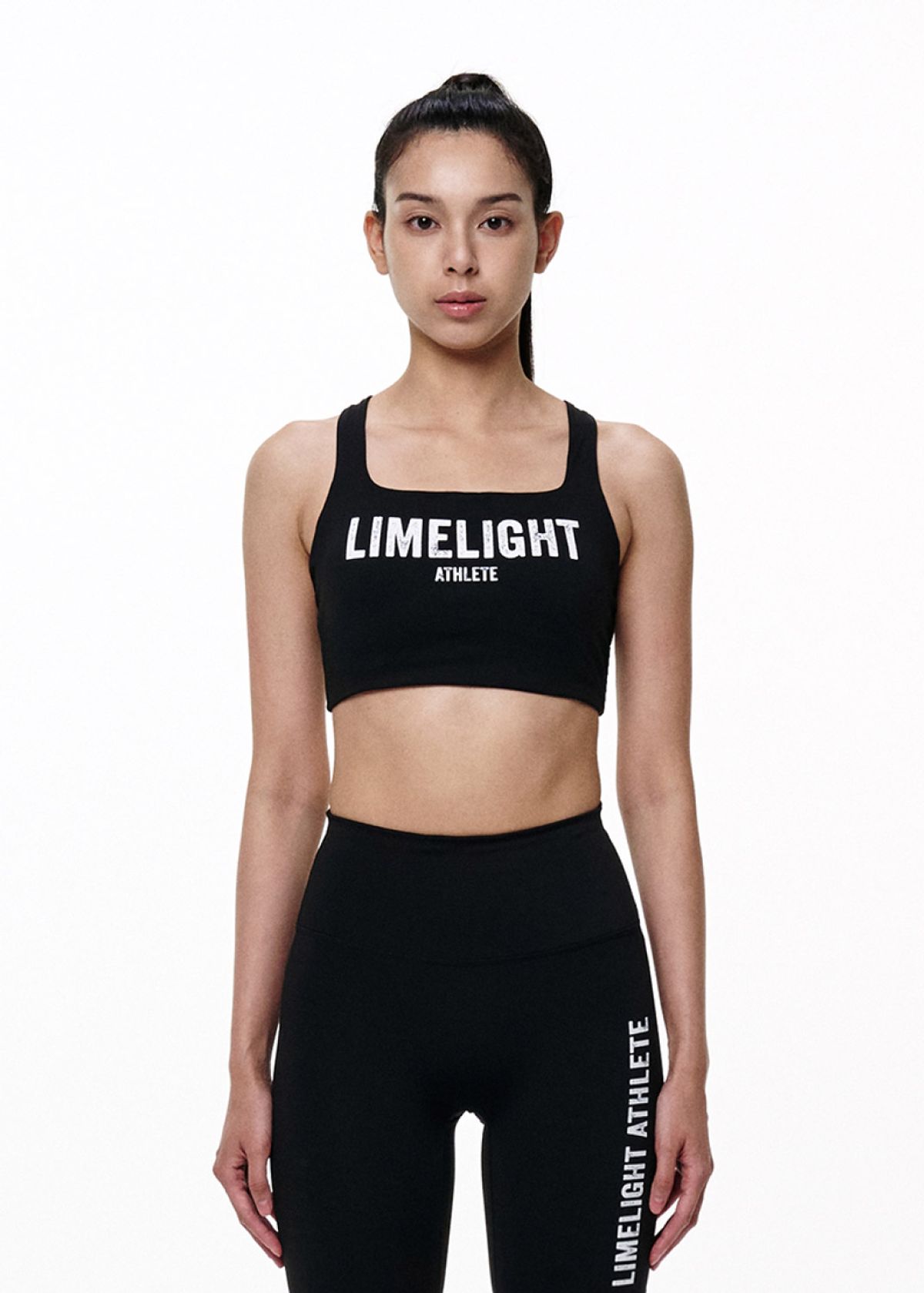 라임라잇 어패럴(LIMELIGHT APPAREL) 라임라잇 빅 로고 스포츠 브라 U라인 (블랙/화이트)
