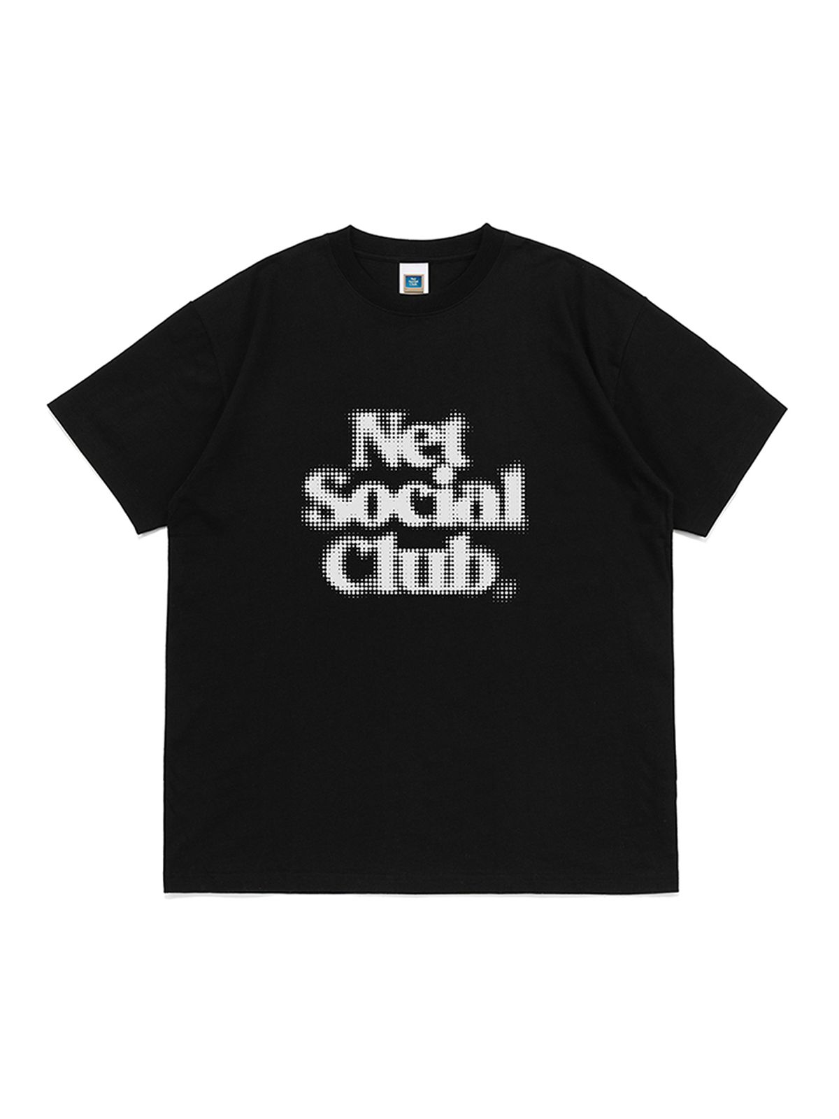 넷소셜클럽(NET SOCIAL CLUB) 하프톤 블러 로고 반팔티 (블랙)