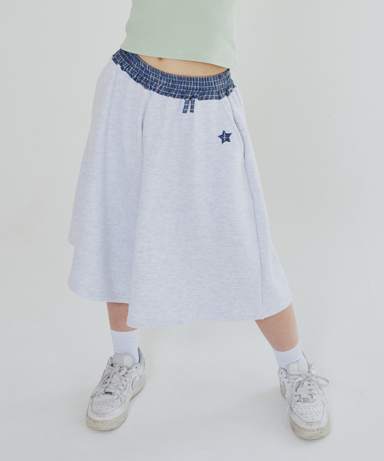 【ITZAVIBE】TWO RIBBON LONG SLEEVE MUSINSA | ITZAVIBE TWO RIBBON LONG SLEEVE - BLACK