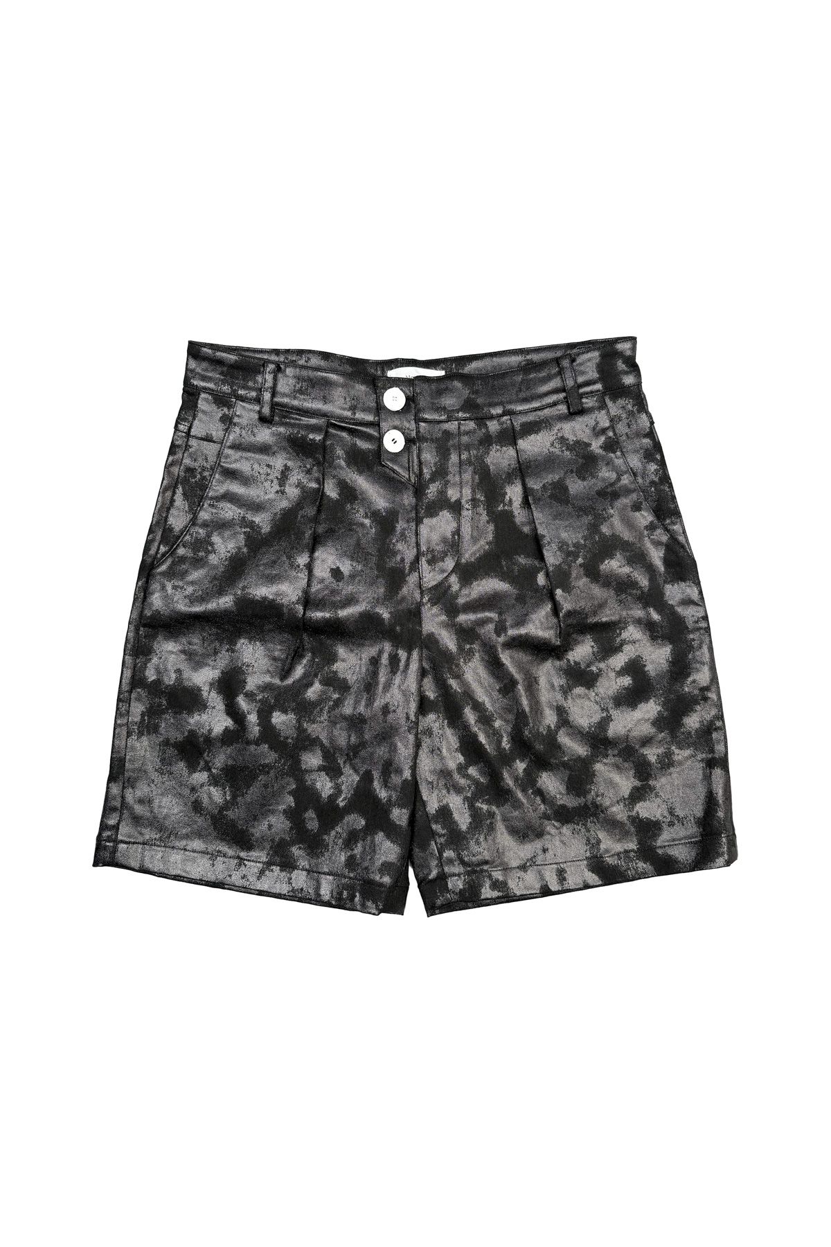 뭉제르(MOONGER) Moonshadow Wide Straight Fit Shorts