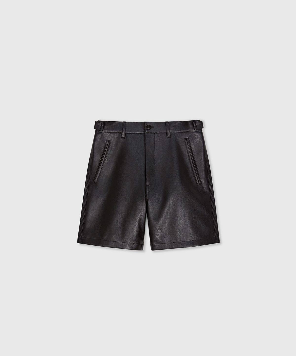 타일레(TAILLE) BOXY FAUX LEATHER WAYFARER SHORTS BLACK