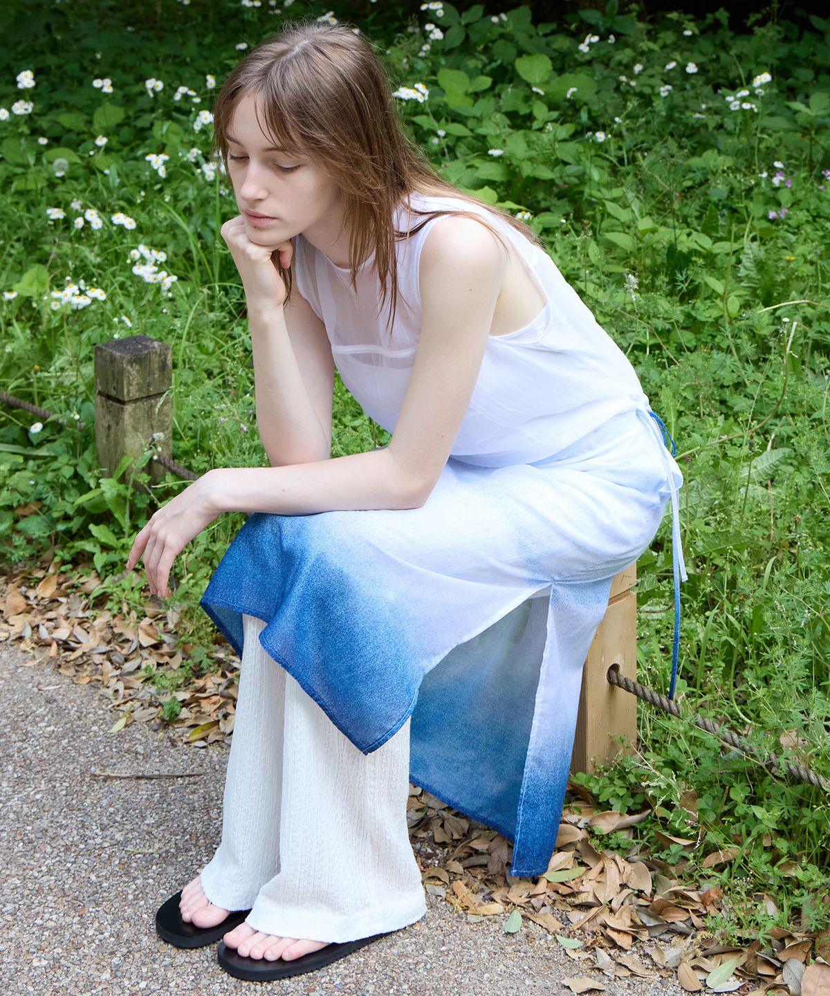 르바(LEVAR) Gradation Layered Skirt - Gradation Navy