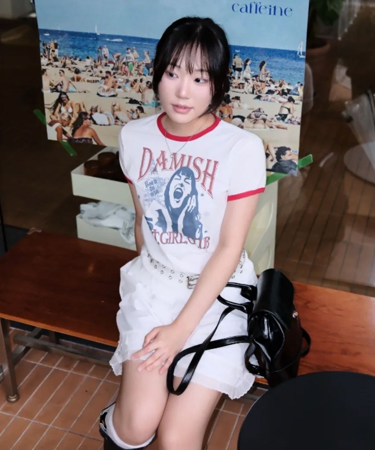 다미쉬(DAMISH) 핫 걸 클럽 링거 티셔츠_레드