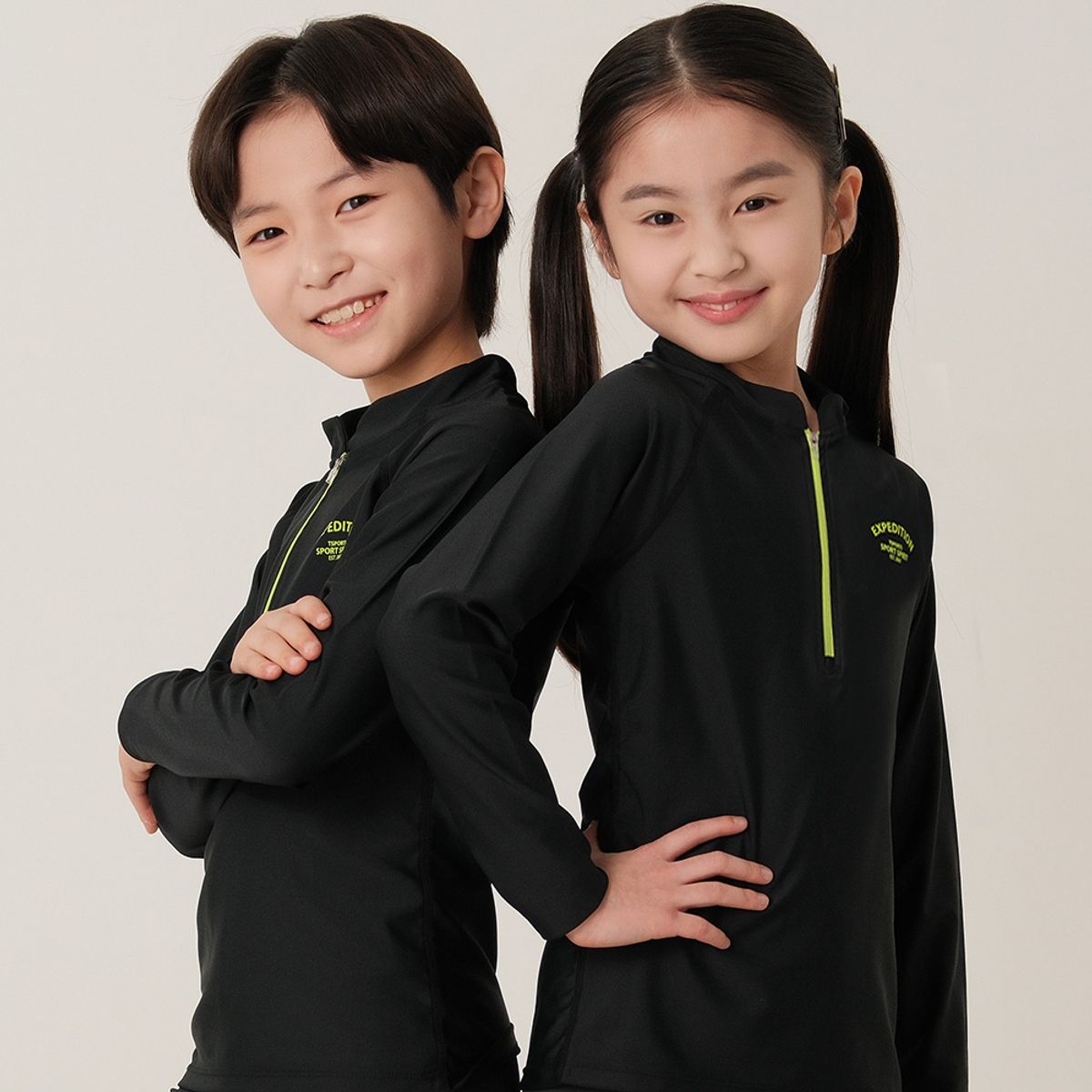 티에스스포츠(TS SPORTS) 아동 긴팔 반집업 래쉬가드 M2524