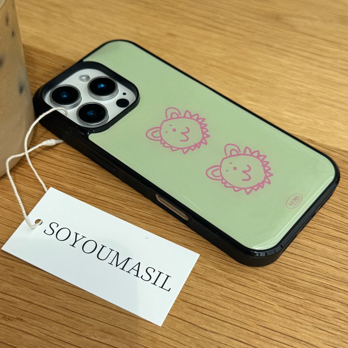 소유마실(SOYOUMASIL) [+맥세이프] 사자몽몽  에폭시범퍼케이스 sage green