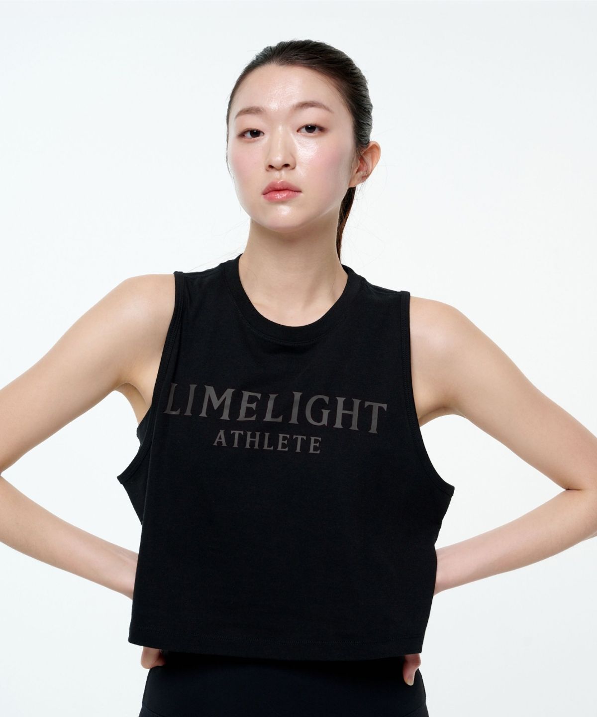 라임라잇 어패럴(LIMELIGHT APPAREL) 애슬릿 우먼즈 크롭 슬리브리스 (블랙/그레이)