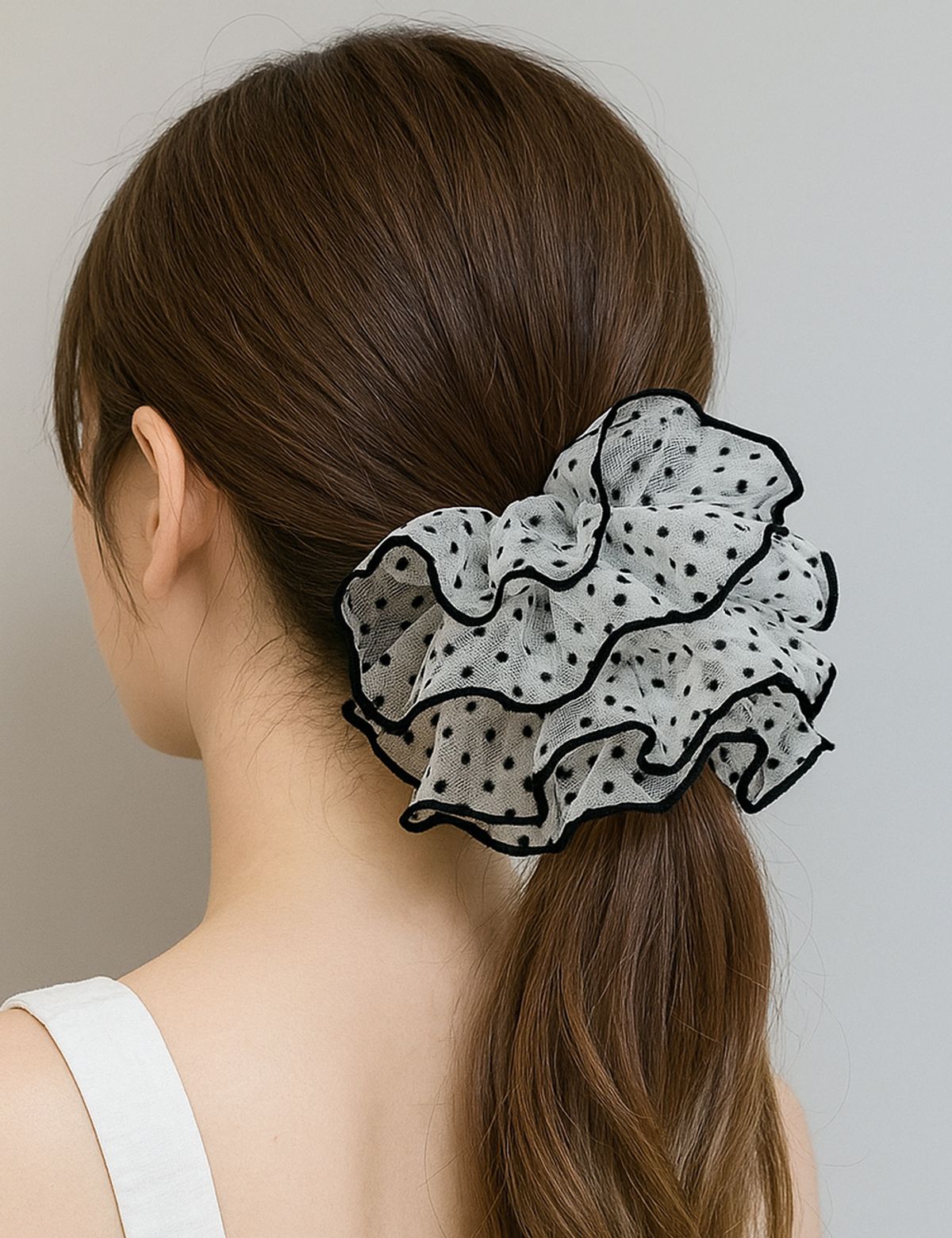 베스티(BESTY) 까멜리아 도트 슈슈 (Camellia Dot Scrunchie)