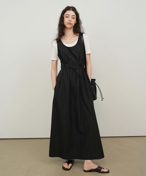 스트링 슬리브리스 드레스 / 블랙