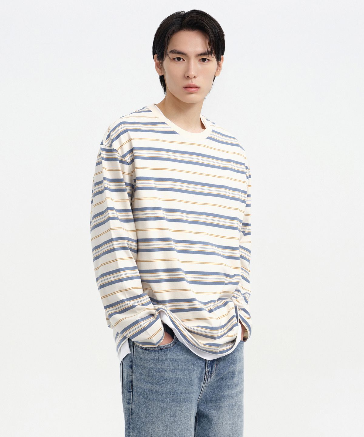 무신사 스탠다드(MUSINSA STANDARD) 멀티 스트라이프 릴렉스드 긴소매 티셔츠 3 [에크루]