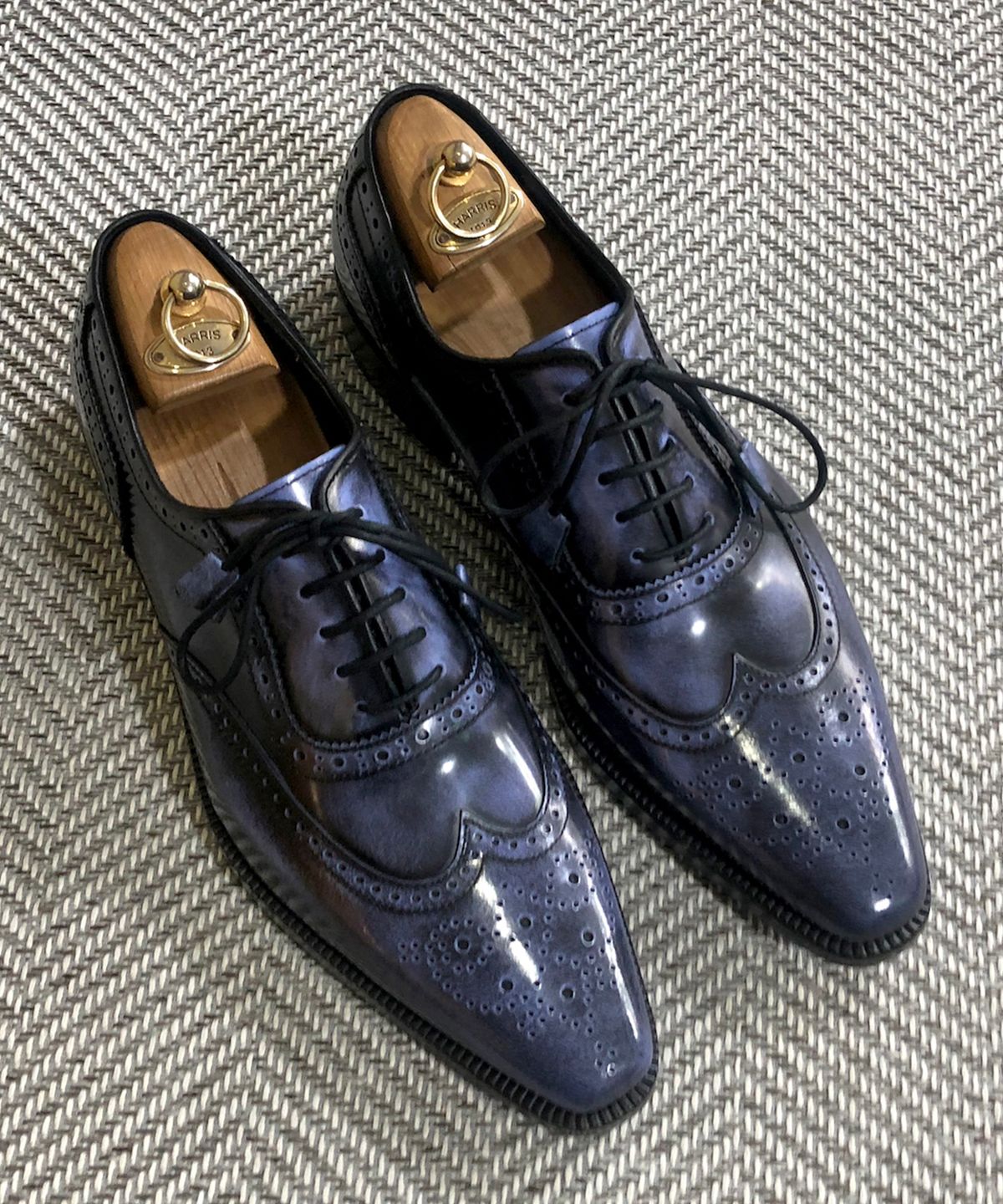 조앤슈(JOENSHOE) 헤리티지 윙팁 브로깅 옥스퍼드 콘플라워 블루