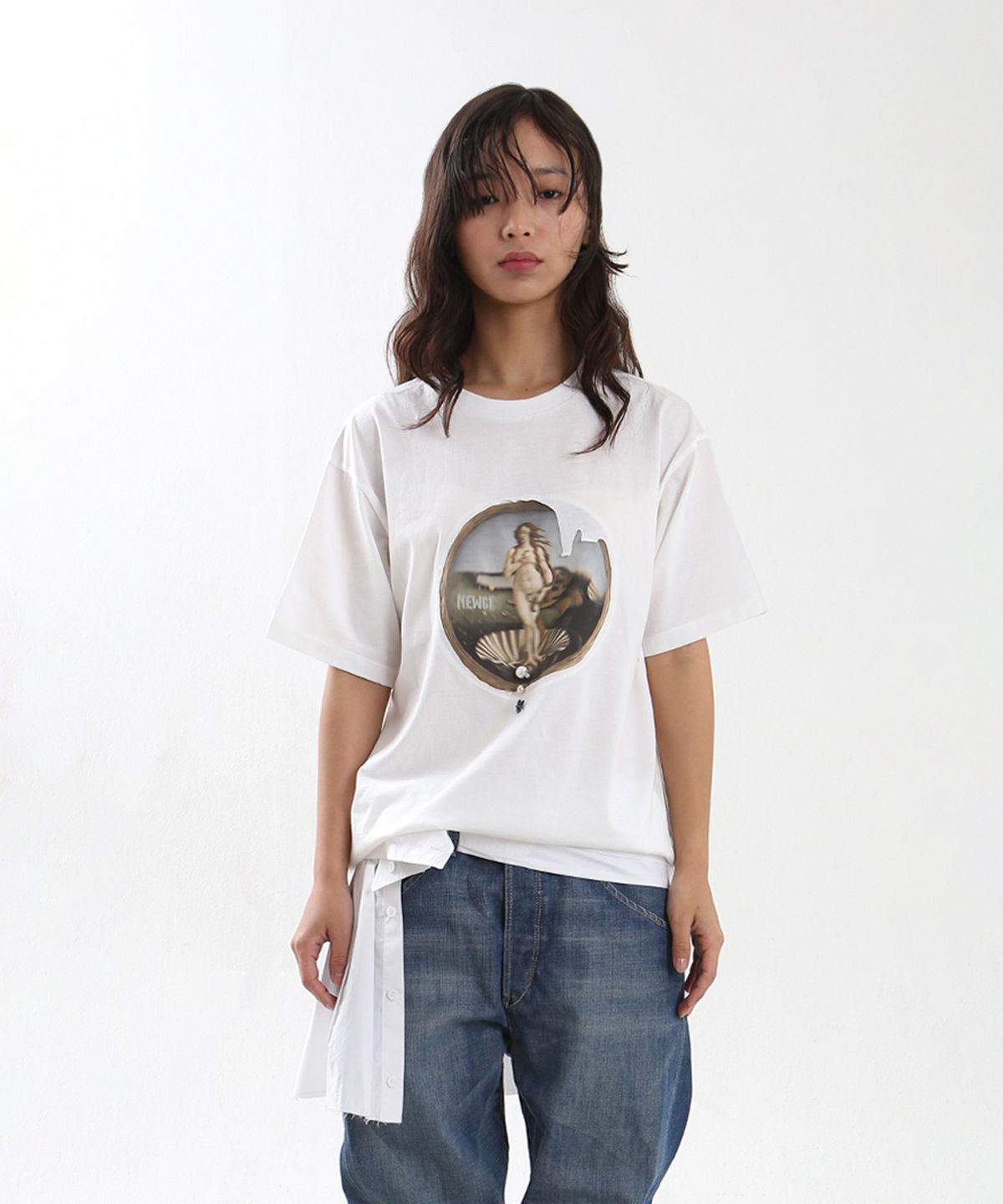 뉴제(NEWGE) Connected To Reality T-shirt (VENUS)